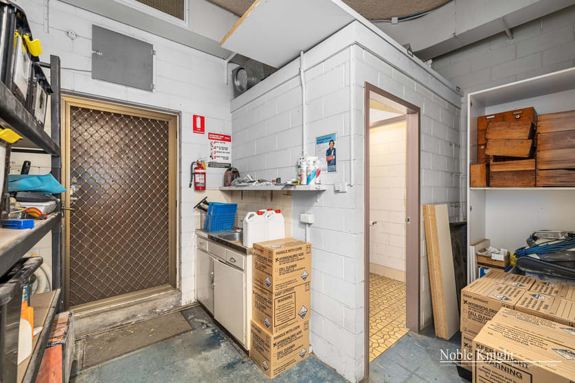 Click to view all images 3/260 Main Street Lilydale VIC 3140 - Image 3