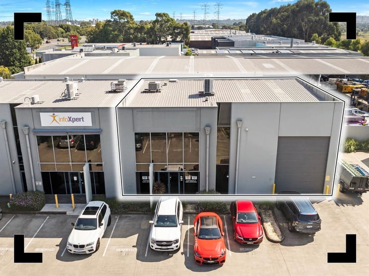 Click to view all images 3/899 Wellington Road Rowville VIC 3178 - Image 1