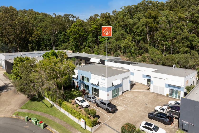 1/13 Leda Drive Burleigh Heads QLD 4220 - Image 1