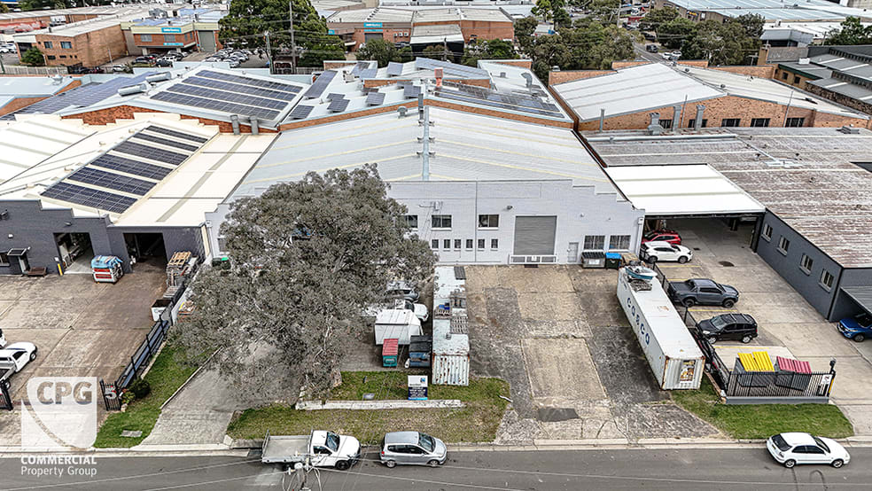 7 Regent Crescent Moorebank NSW 2170 - Image 2