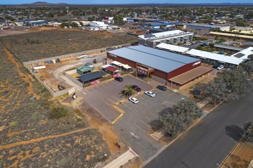 Click to view all images 50 Ian Street Whyalla Norrie SA 5608 - Image 2