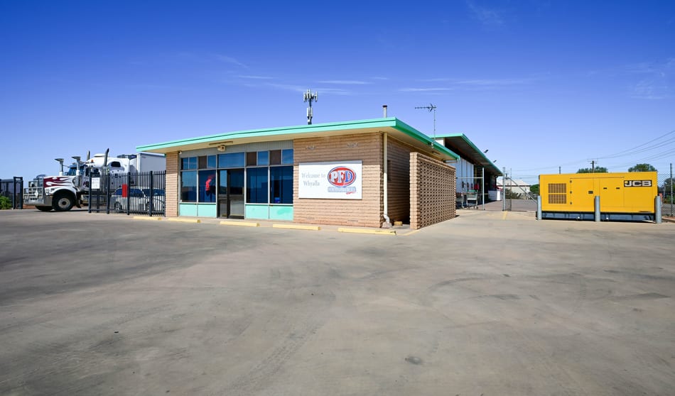 18 Moran Street Whyalla Norrie SA 5608 - Image 2