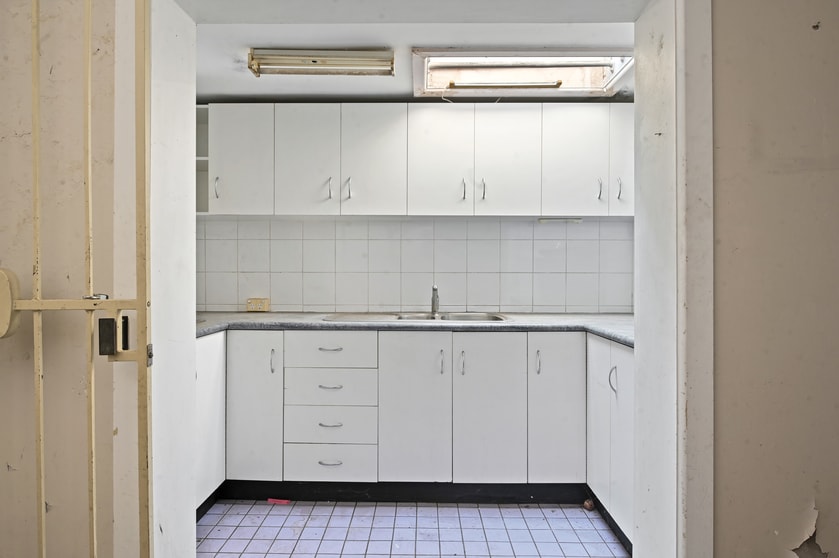 Click to view all images Level WB/133 Regent Street Chippendale NSW 2008 - Image 3
