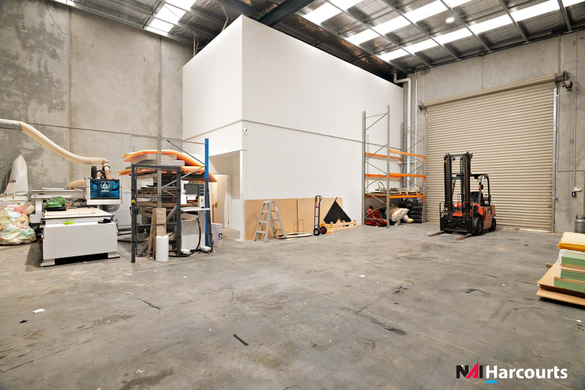 Factory 2/27 Fullarton Rd Epping VIC 3076 - Image 2