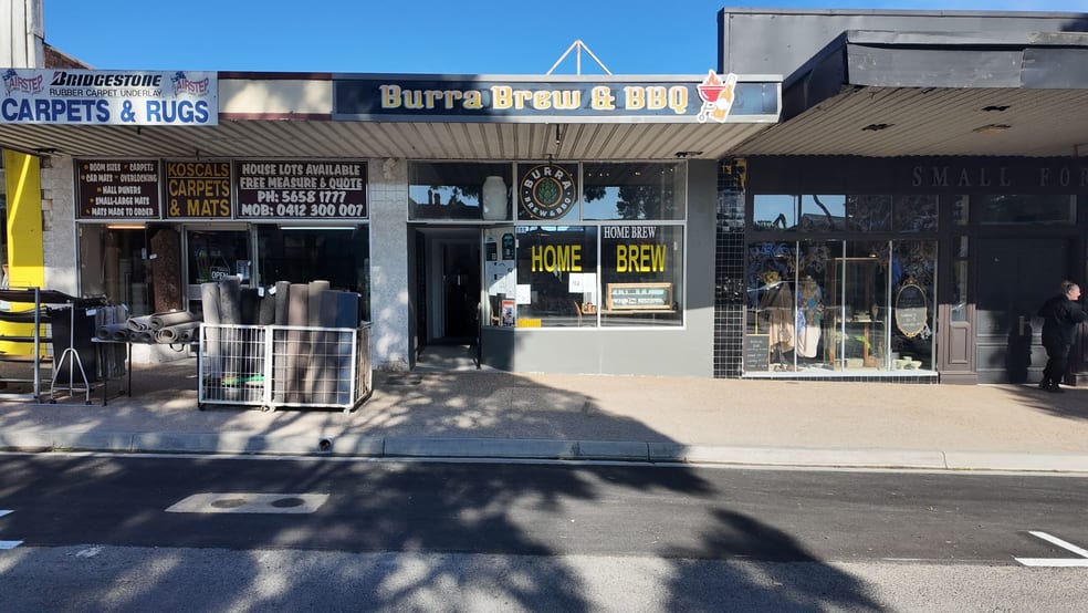 Click to view all images 111 Commercial Street. Korumburra VIC 3950 - Image 1