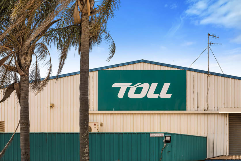 Click to view all images 1-7 Mansell Street Wilsonton QLD 4350 - Image 1
