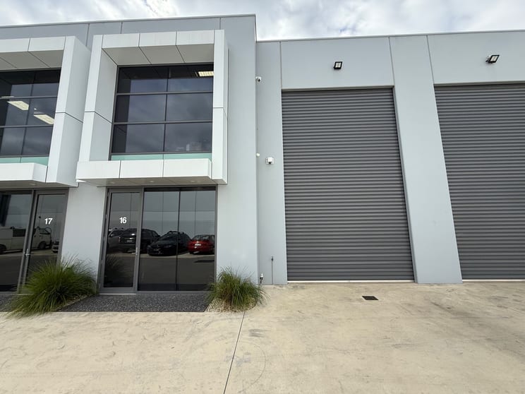 Click to view all images 16/830-850 Princes Highway Springvale VIC 3171 - Image 1