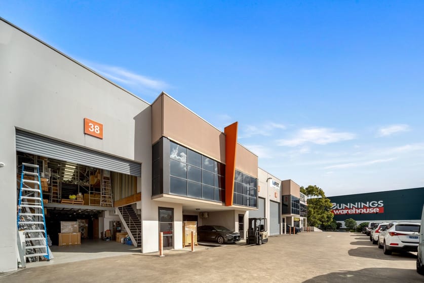Click to view all images Unit 38 9 Salisbury Road Castle Hill NSW 2154 - Image 2