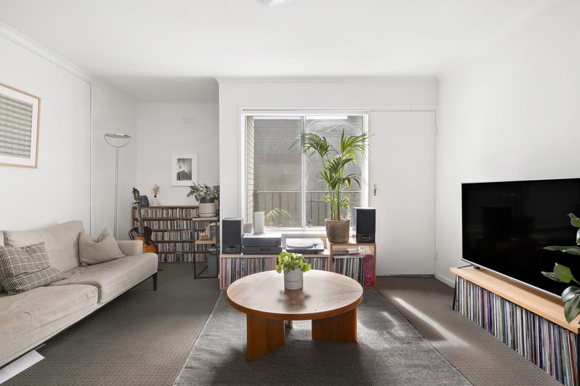 Click to view all images 19-21 Rankins Road Kensington VIC 3031 - Image 2