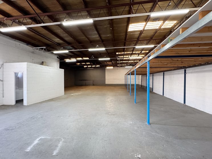 Click to view all images 21 Patrona Street Dandenong VIC 3175 - Image 3