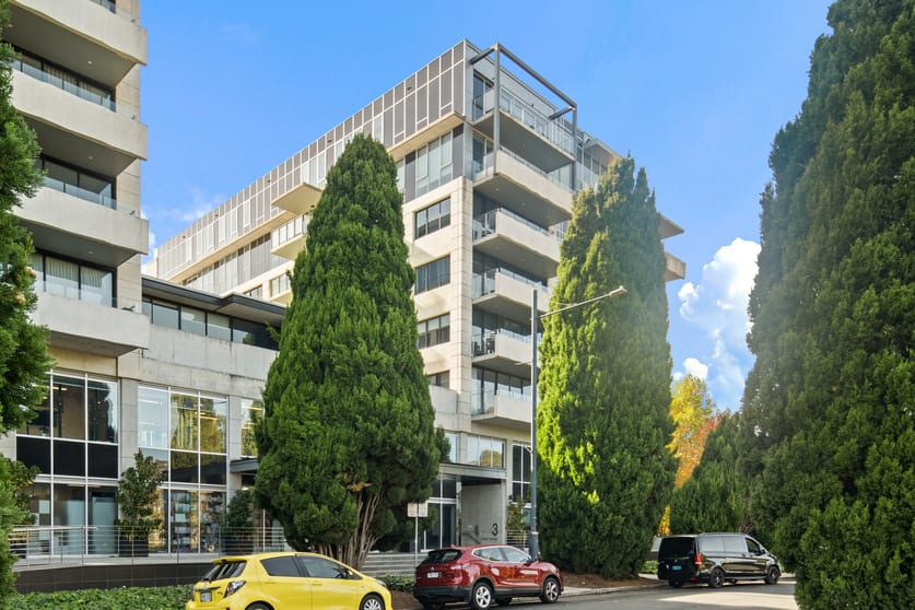 Click to view all images 6/3 Sydney Avenue Barton ACT 2600 - Image 1