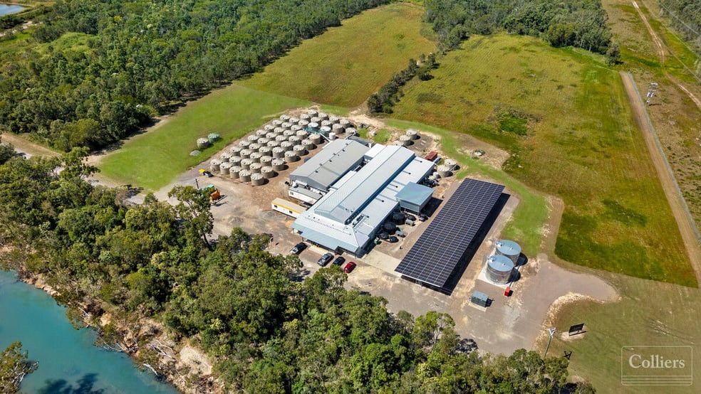 Click to view all images 43052 Bruce Highway Clemant QLD 4816 - Image 2