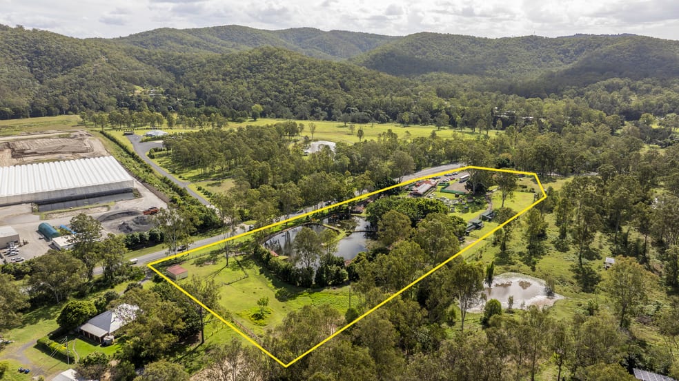 2 Halls Road Luscombe QLD 4207 - Image 1