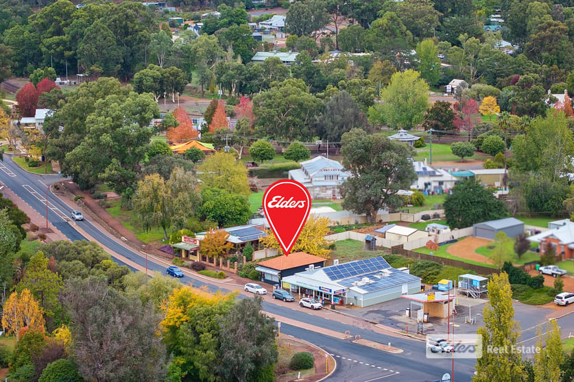 Click to view all images 16 Bridgetown Road Balingup WA 6253 - Image 3