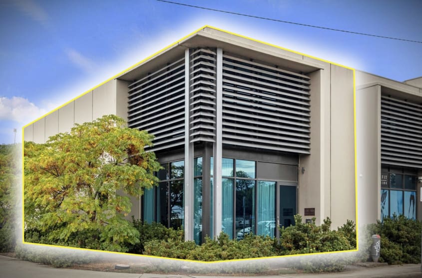Click to view all images 216B Hall Street Spotswood VIC 3015 - Image 1