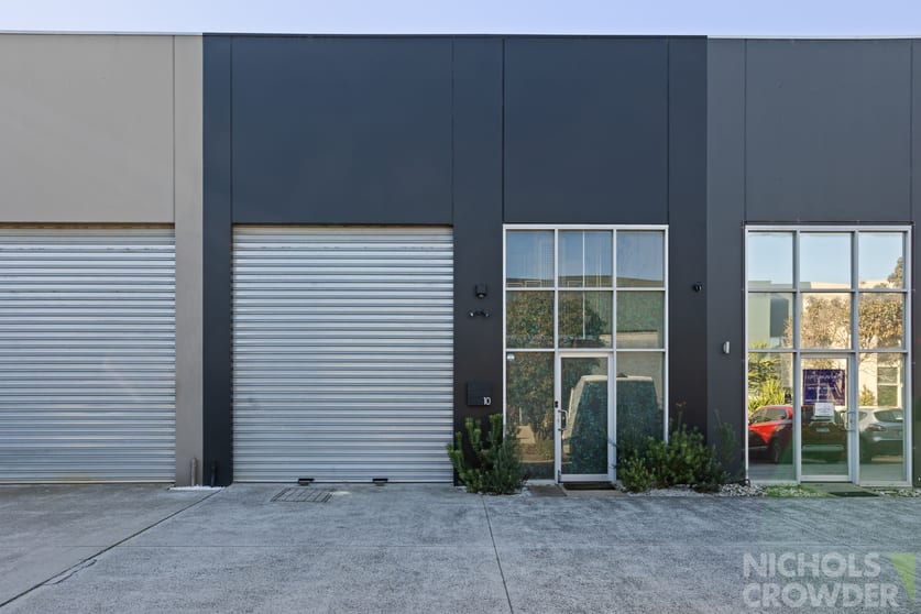 Click to view all images 10 Satu Way Mornington VIC 3931 - Image 3