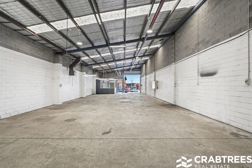 Click to view all images 25B Capella Crescent Moorabbin VIC 3189 - Image 3