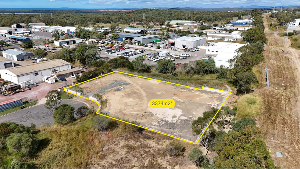 Click to view all images 10 Anson Close Toolooa QLD 4680 - Image 2
