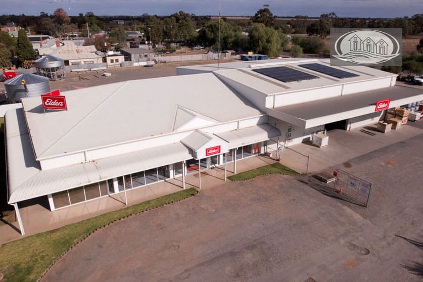 Click to view all images 177 Broadway Wycheproof VIC 3527 - Image 2
