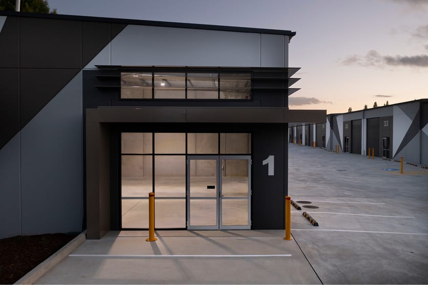 Click to view all images 4 Ash Street Orange NSW 2800 - Image 3