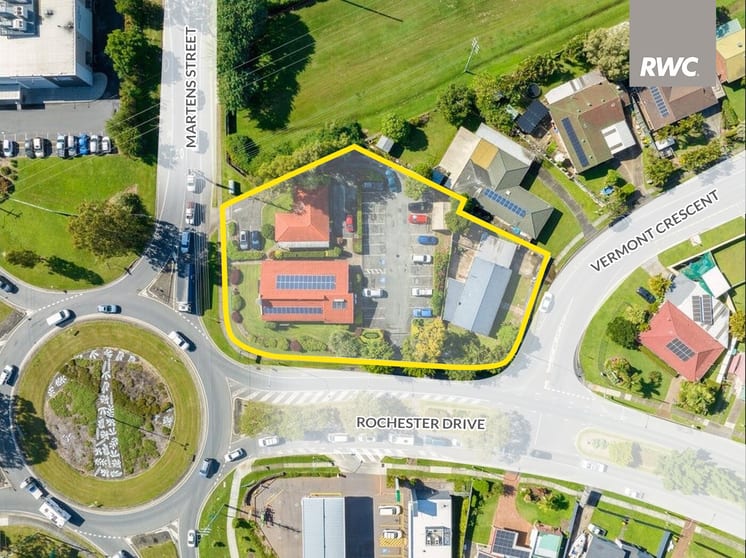 2 Rochester Drive Mount Warren Park QLD 4207 - Image 3