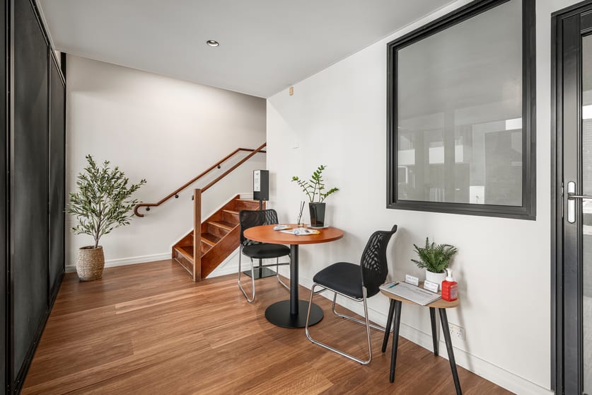Click to view all images 4/787 Kingsford Smith Drive Eagle Farm QLD 4009 - Image 3