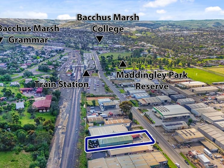 Click to view all images 12 Station Street Maddingley VIC 3340 - Image 2