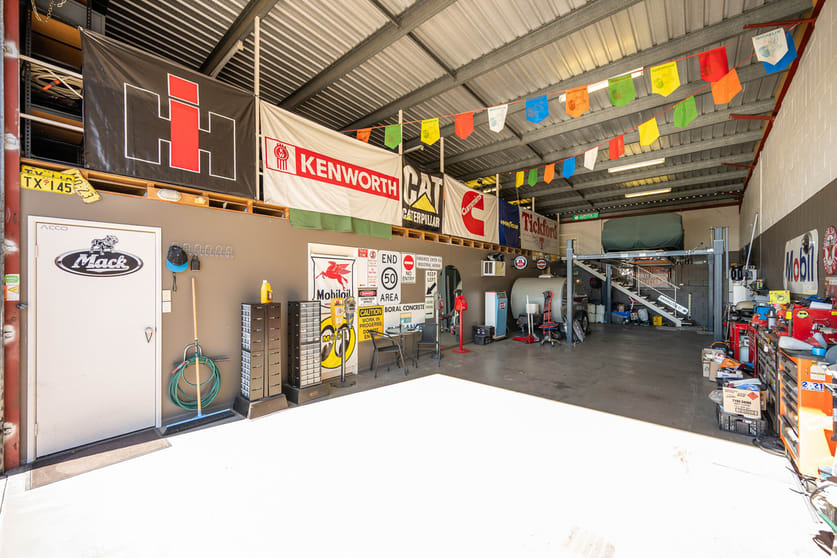 Click to view all images 5/704 Gympie Road Lawnton QLD 4501 - Image 3