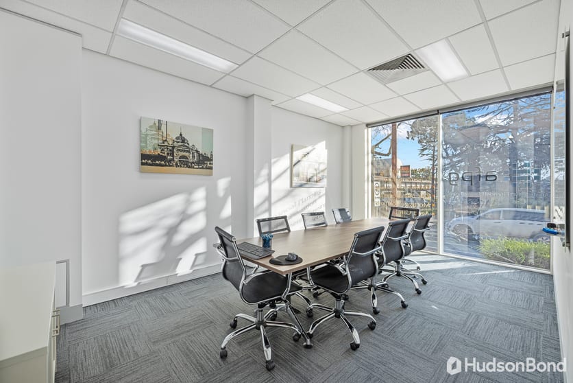 Click to view all images 2/17 Burgundy Street Heidelberg VIC 3084 - Image 2