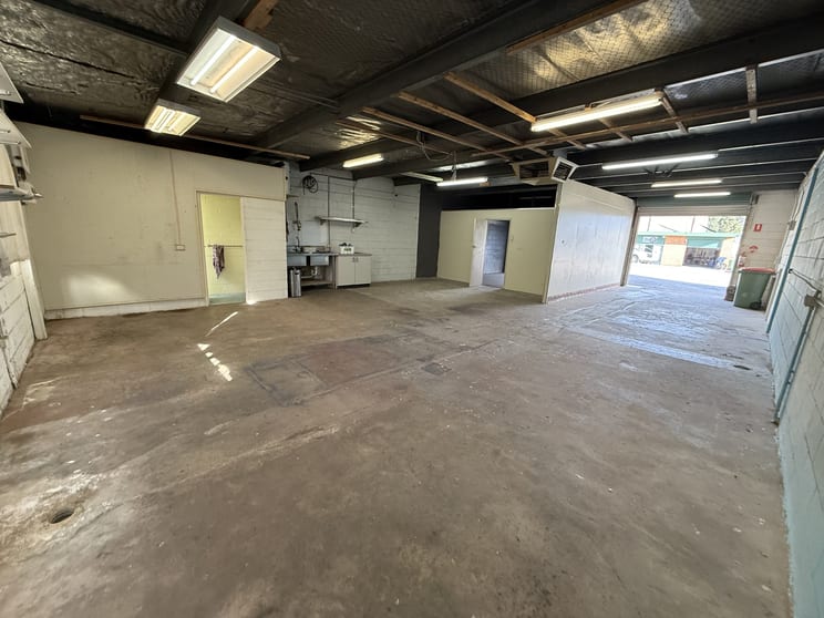 Click to view all images 9/18 Shropshire Street Queanbeyan NSW 2620 - Image 3