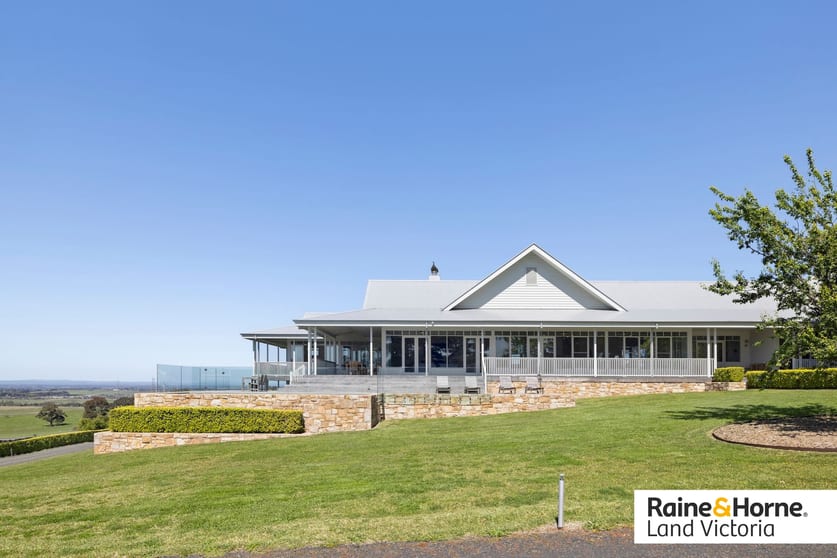 Click to view all images 365 Seymour Road Nar Nar Goon North VIC 3812 - Image 2