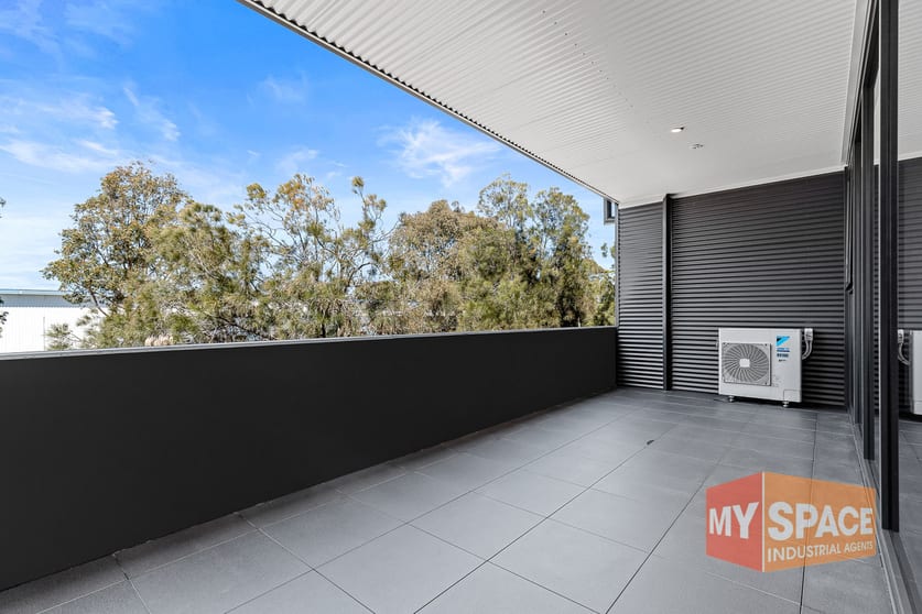 Click to view all images 90/2 The Crescent Kingsgrove NSW 2208 - Image 3