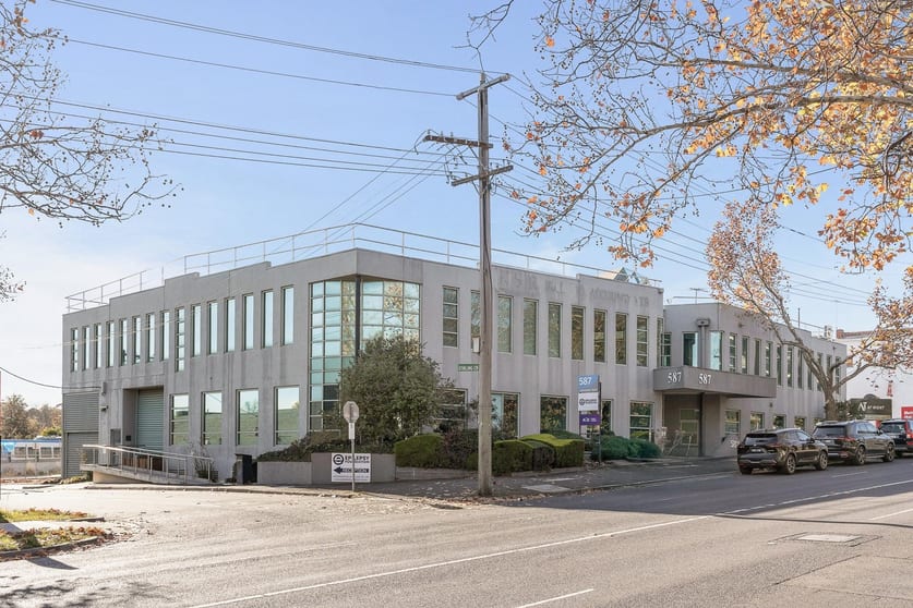 Click to view all images 587 Canterbury Road Surrey Hills VIC 3127 - Image 1