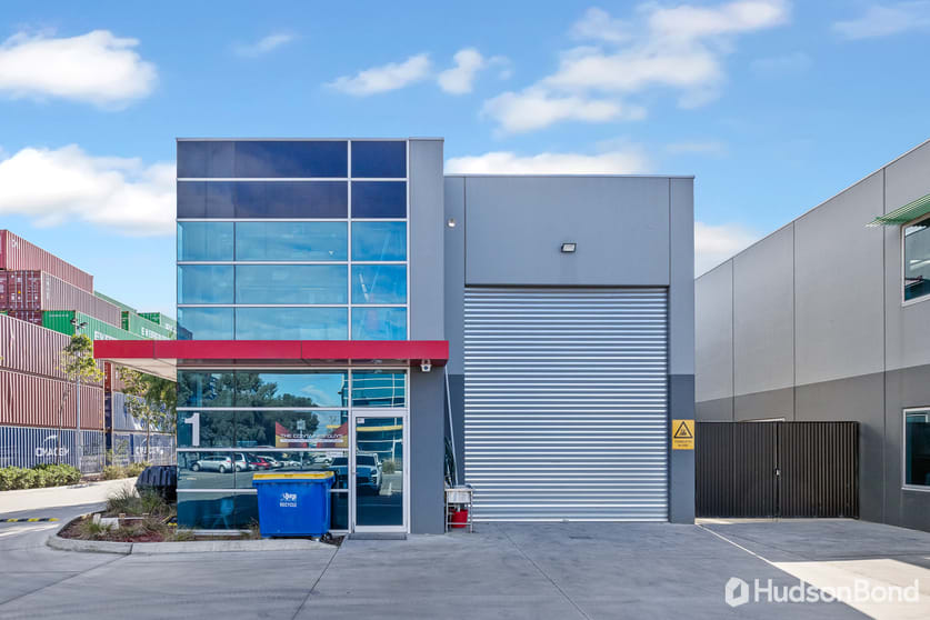 Click to view all images 1/463A Somerville Road Brooklyn VIC 3012 - Image 2