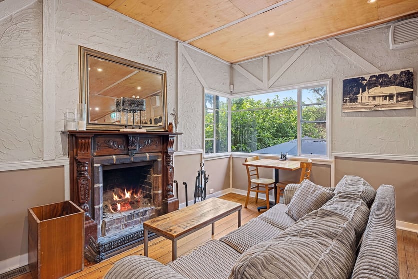Click to view all images 250 Olinda-Monbulk Road Monbulk VIC 3793 - Image 3