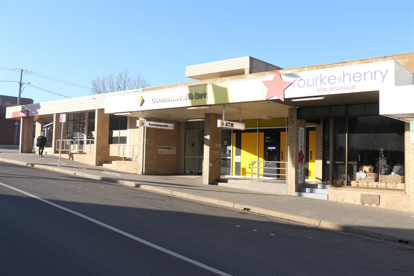 Click to view all images 113 and 113 A Kendal Street Cowra NSW 2794 - Image 2