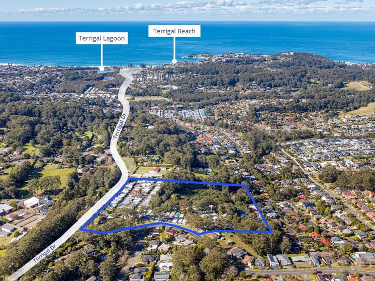 Click to view all images The Bungalows Village Park 474 Terrigal Drive Terrigal NSW 2260 - Image 2