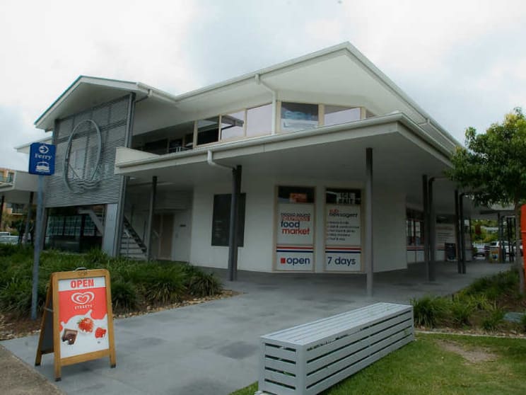 Click to view all images 14/2 Quamby Place Noosa Heads QLD 4567 - Image 3