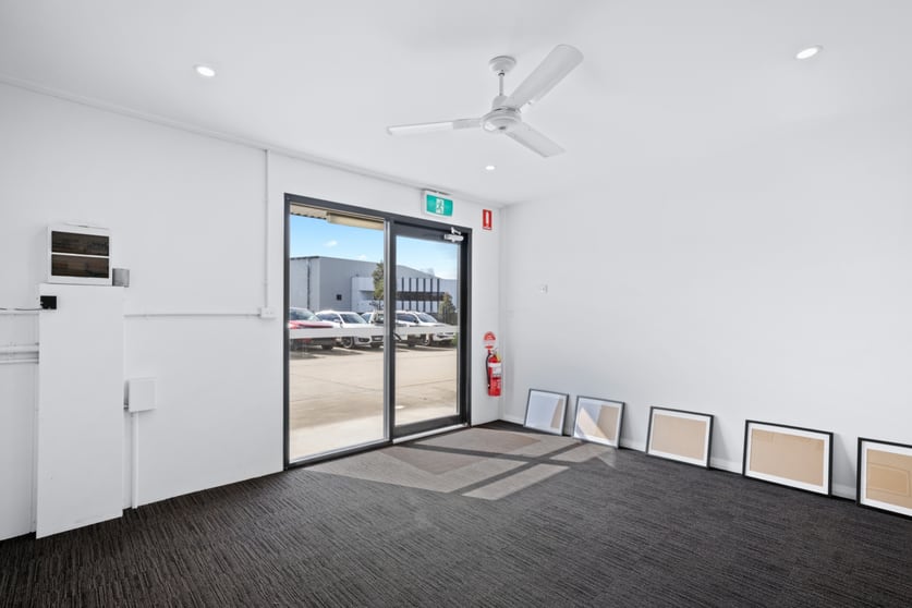 Click to view all images Unit 3, 112 Munibung Road Boolaroo NSW 2284 - Image 2