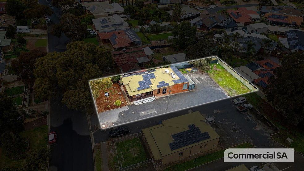 Click to view all images 8 Bogan Road Hillbank SA 5112 - Image 2