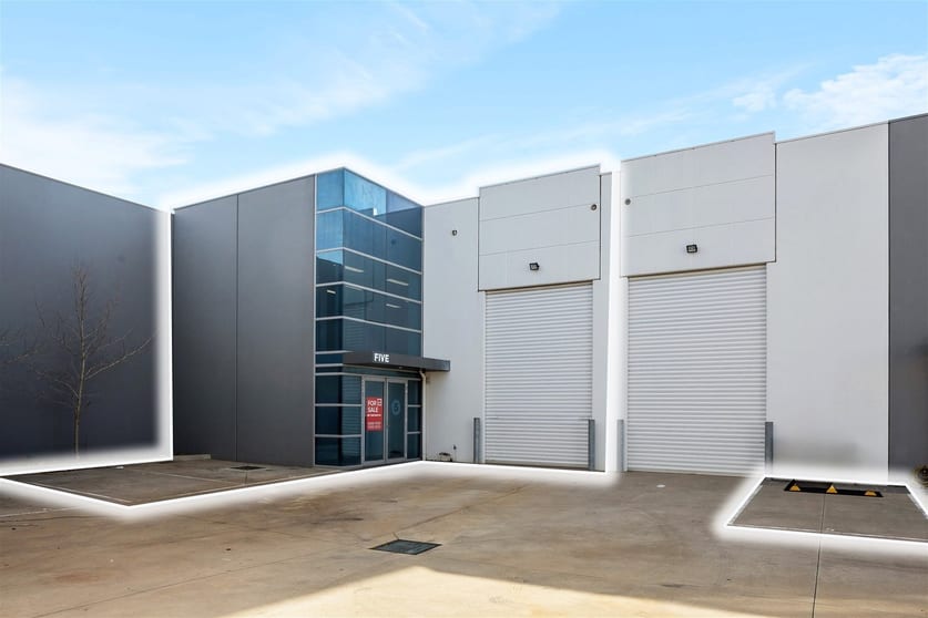 5/32 Law Court Sunshine West VIC 3020 - Image 1