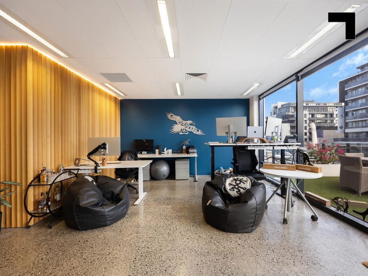 Click to view all images Suite 304/120 Bay Street Port Melbourne VIC 3207 - Image 3