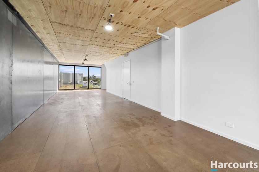 7 Maughan Way Cranbourne West VIC 3977 - Image 2