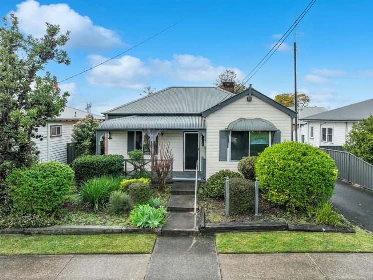 68 Osborne Street Nowra NSW 2541 - Image 1