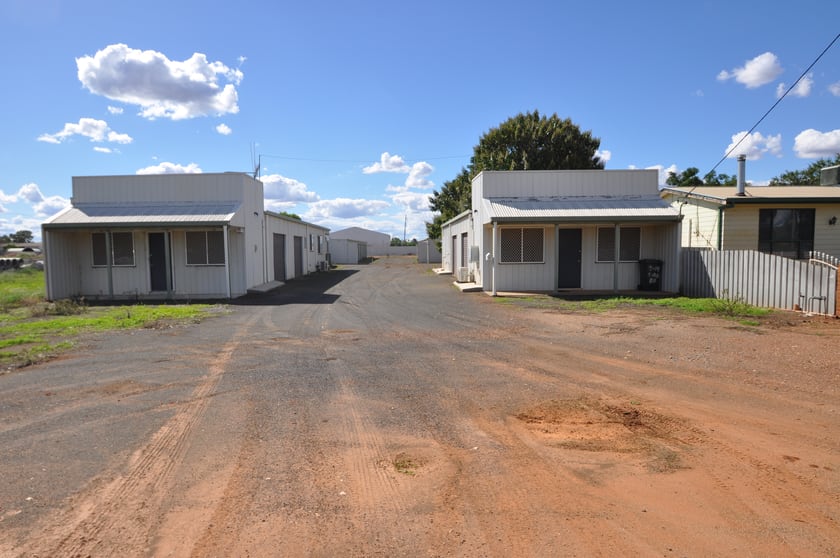 Click to view all images 1-20/15 Nyngan Road Cobar NSW 2835 - Image 1