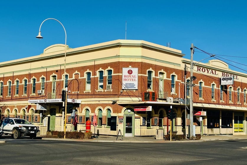 132 Firebrace Street Horsham VIC 3400 - Image 1