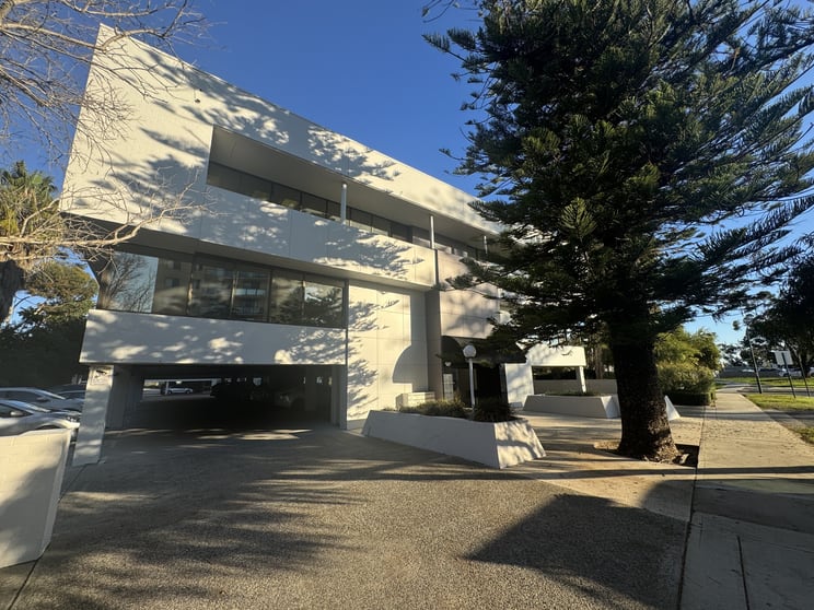 2/2 Hardy South Perth WA 6151 - Image 3