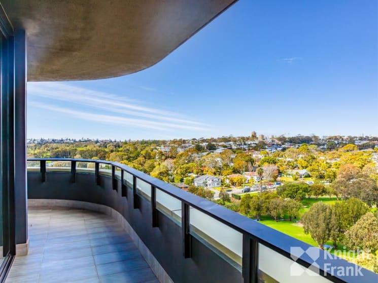 Click to view all images 455E Captain Cook Drive Woolooware NSW 2230 - Image 2