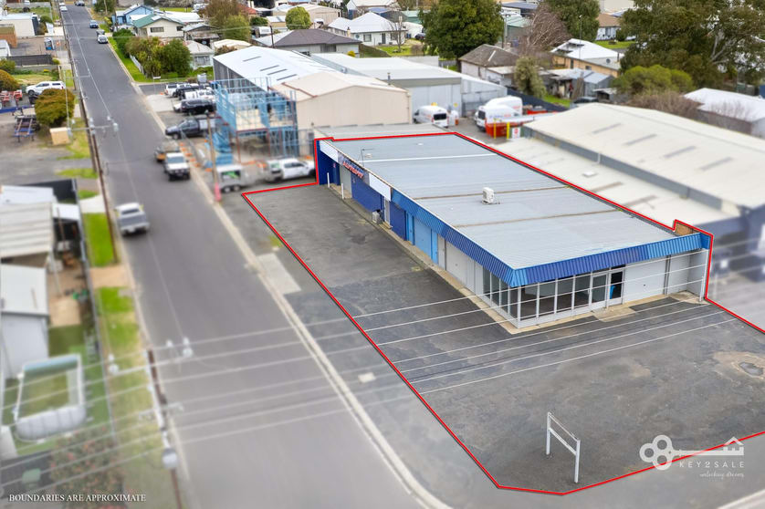 Click to view all images 311 Commercial Street West Mount Gambier SA 5290 - Image 1