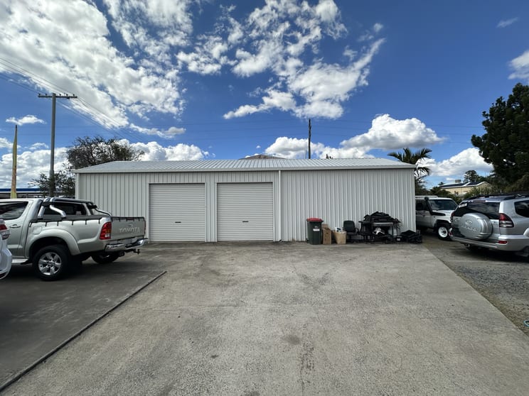 Click to view all images 37 Albert Street Rockhampton City QLD 4700 - Image 3